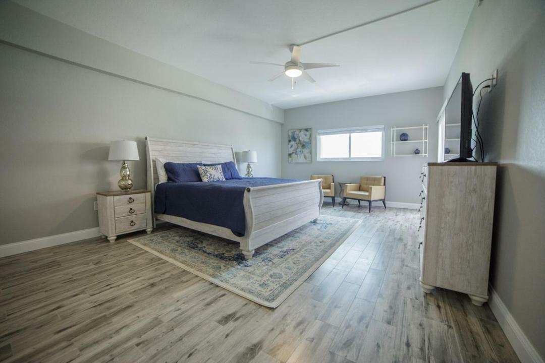 Appartamento Townhouse At San Remo Clearwater Beach Esterno foto